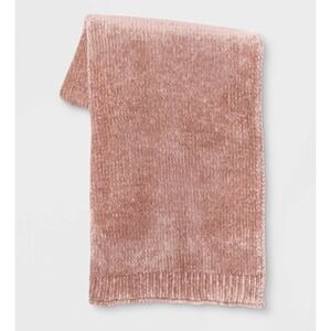 Threshold Chenille Throw Blanket Unisex 50x60 Rose Pink NWT Soft Chunky Knit